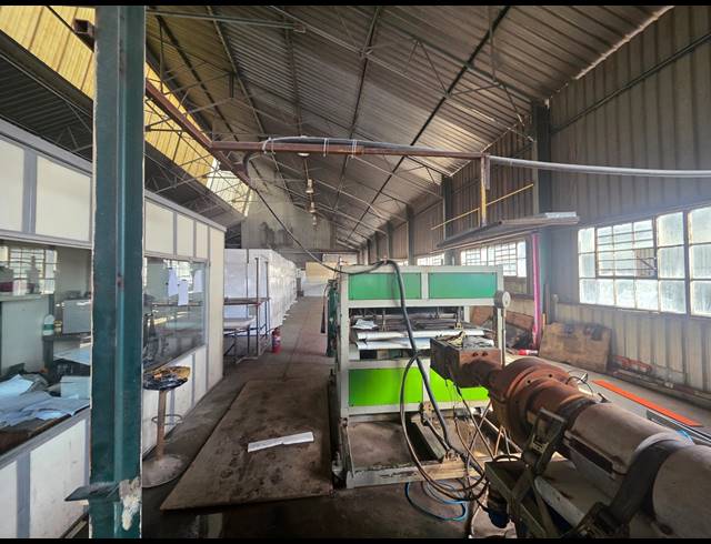 4,656M² WAREHOUSE TO LET IN ALRODE